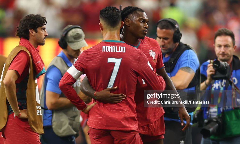 Ronaldo rút lui, đội tuyển Bồ Đào Nha trao ngay áo số 7 cho người khác 