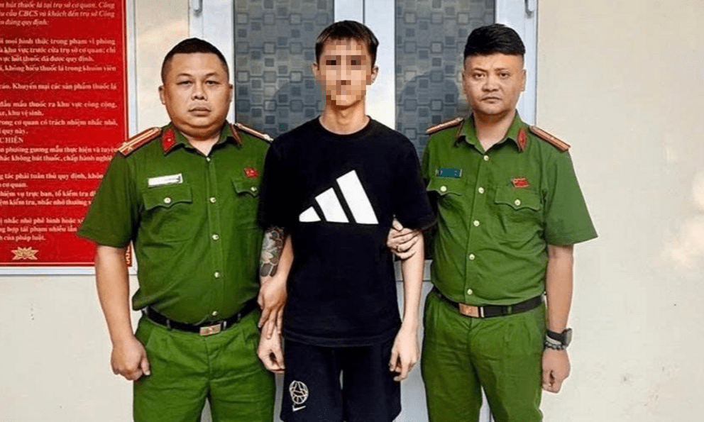 Đối tượng SN 2009 bị truy nã đã ra đầu thú