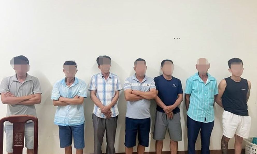 Công an kiểm tra lúc 22h20: Khởi tố Nguyễn Như Linh SN 1977 cùng nhiều người khác