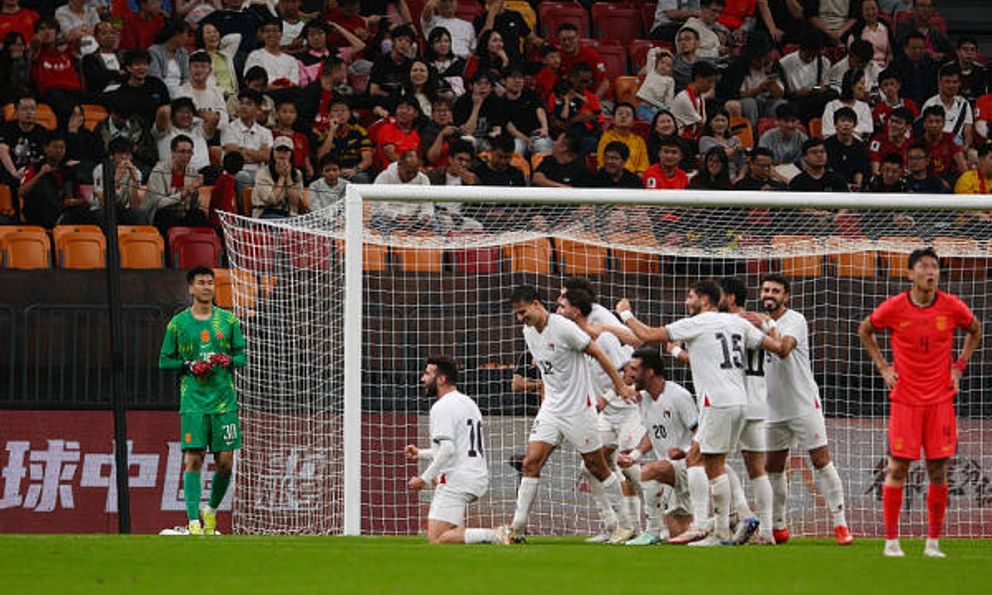 Báo Trung Quốc: “Thua 0-5 là kết quả đáng kinh ngạc, không thể tin được!”