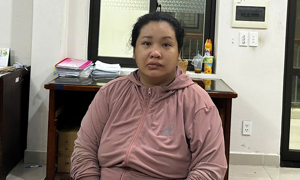 Vận động thành công Võ Thị Kim Ngân SN 1988 ra đầu thú