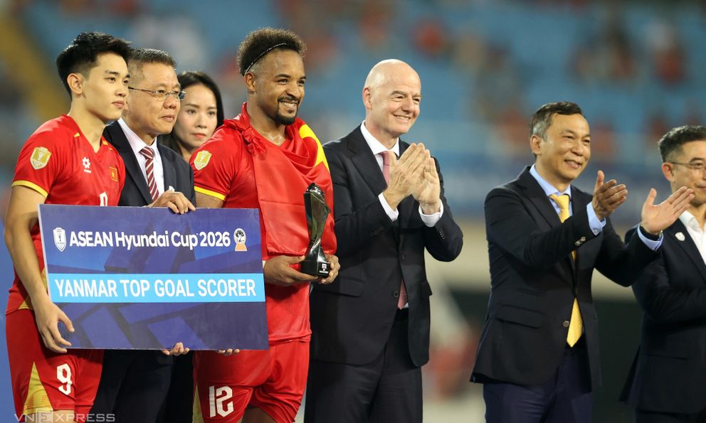 Chuyến thăm của Chủ tịch FIFA & cơ hội cho bóng đá Việt Nam