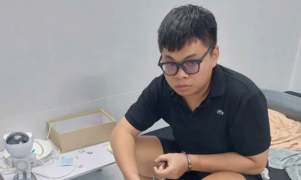 Khám xét khẩn cấp nơi ở của Đào Ngọc Quốc Anh SN 2002 và một người đi cùng