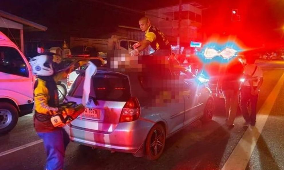 Kinh hoàng cảnh người đàn ông lái xe 30km với một thi thể trên nóc mà không hề hay biết 