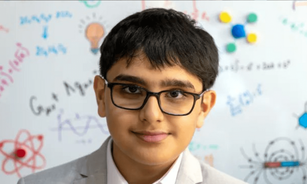 Phát hiện cậu bé 10 tuổi có IQ cao hơn cả Einstein 