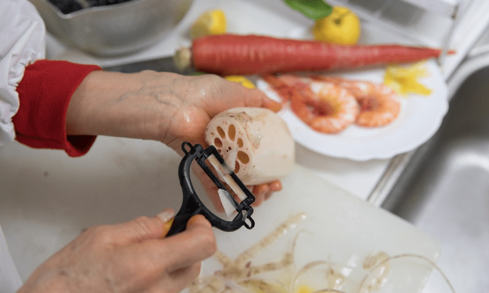 6 ổ vi khuẩn trong nhà bếp, dùng hằng ngày nhưng mấy ai để ý tới, bệnh tật cứ thế mà ồ ạt tấn công