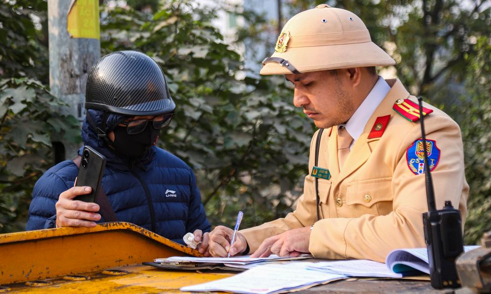 Kết quả xử phạt vi phạm giao thông ngày đầu của năm 2025 trên địa bàn Hà Nội