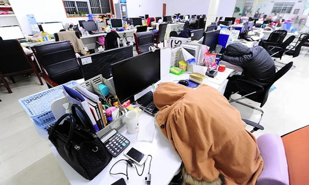 Sốc: Không phải Hàn hay Nhật, ông lớn một quốc gia châu Á khác đề xuất làm việc 90 giờ, 7 ngày/ tuần khiến dân tình dậy sóng