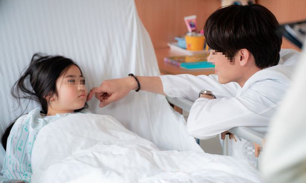 Xót xa bé gái 8 tuổi qua đời vì ung thư thận, tất cả vì kiểu thương con sai lầm…