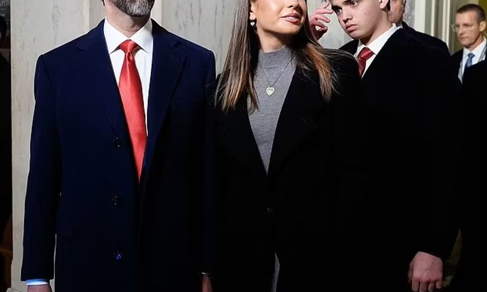 Không phải Barron, đây mới là nhân vật Gen Z tỏa sáng nhất tại lễ nhậm chức Tổng thống Mỹ 