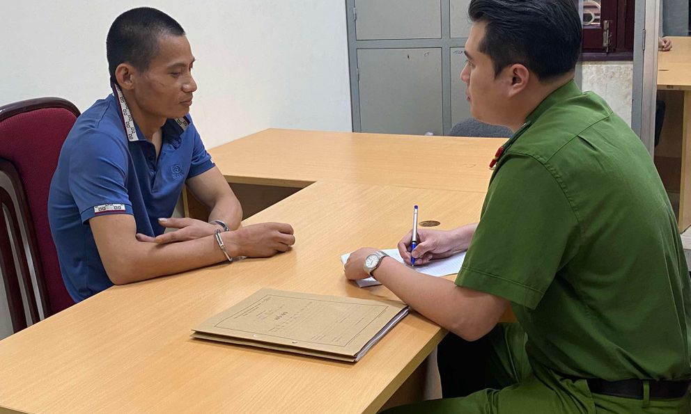 Sốc với lời khai của tên cướp ngân hàng ở Hà Nội: “Tôi muốn đi tù”