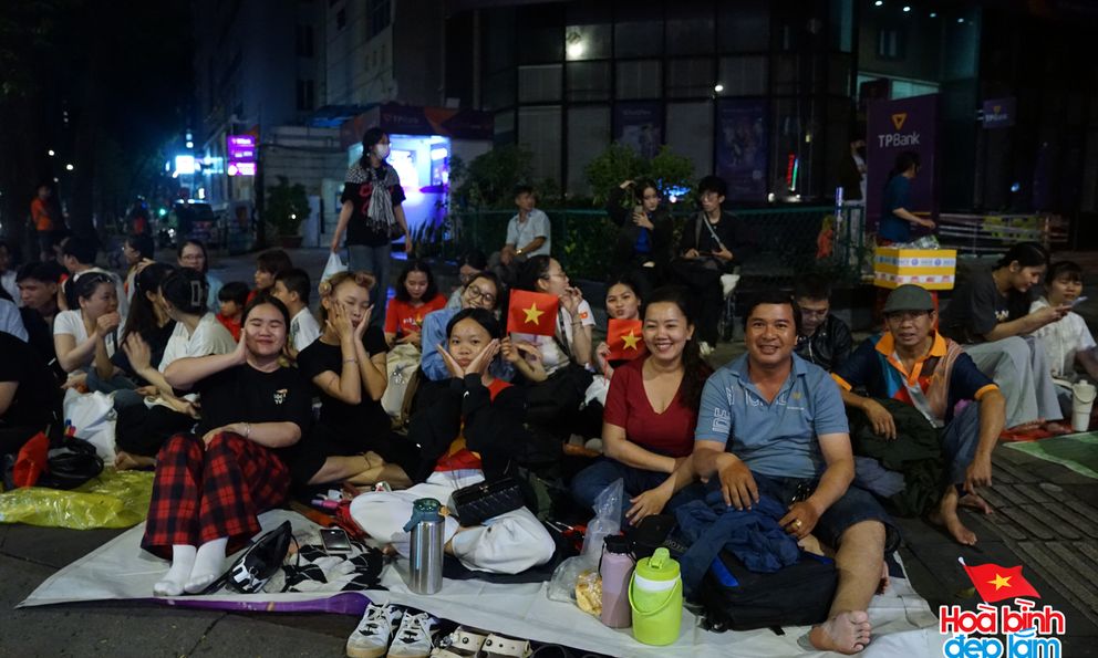 0h tại TP.HCM: Nhiều người 