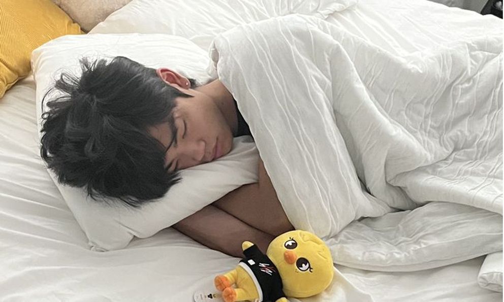 Gối có hạn sử dụng không? Nếu thấy 3 đặc điểm này, tiếc mấy cũng bỏ đi kẻo sau này hối hận cũng bằng thừa!