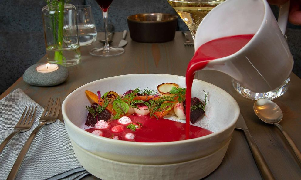 Bật mí thực đơn độc đáo trong tiệc chiêu đãi của Nga tại Điện Kremlin sau Lễ Duyệt binh Ngày Chiến thắng 