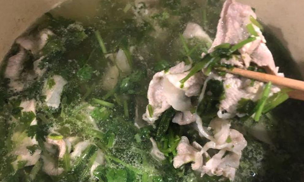 Nói thẳng khuyên thật: Chỉ người “dại” mới kết hợp 5 thứ này với thịt lợn, ngon miệng nhất thời nhưng bệnh tật mãi về sau!