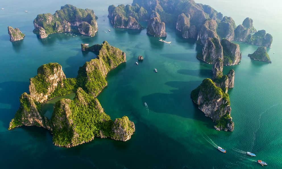 Du khách nước ngoài bất ngờ tử vong khi đang ăn sáng trên tàu du lịch ở Quảng Ninh