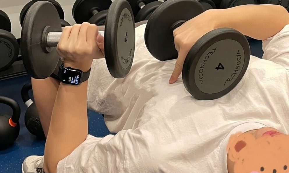 Chàng trai 26 tuổi còn độc thân bị sùi mào gà sau một buổi… tập gym