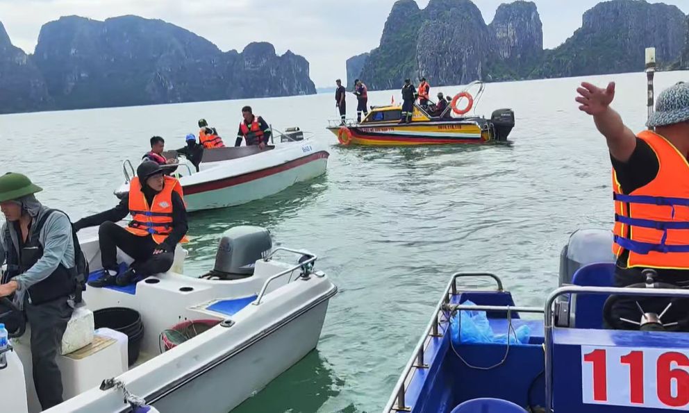 Tìm thấy thêm thi thể người phụ nữ nghi là nạn nhân vụ lật tàu ở vịnh Hạ Long, cách hiện trường 8km