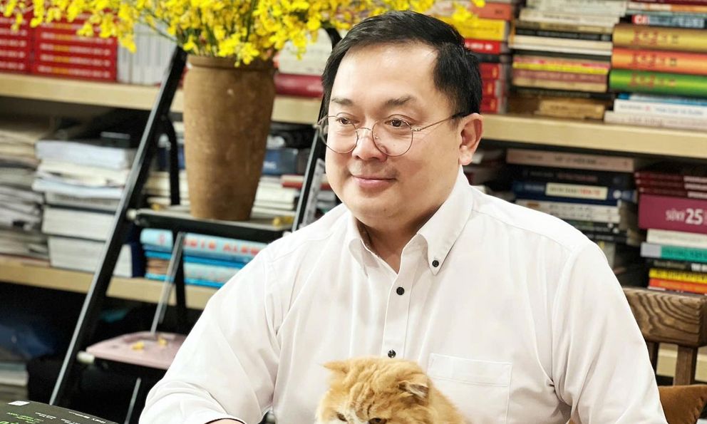 Ai cũng bàng hoàng, rất nhiều sếp lớn, nghệ sĩ, người hâm mộ tiếc thương ông Hoàng Nam Tiến: “Hẹn anh ở 1 kiếp khác…”