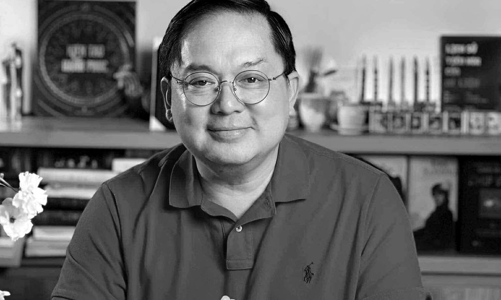 Con trai ông Hoàng Nam Tiến thông báo về lễ an táng ở quê nhà Nghệ An: 