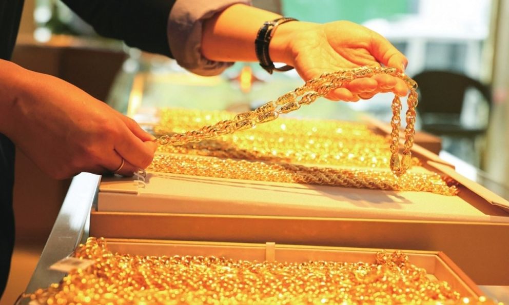 Cầm hộ 30 chỉ vàng và biến mất sau nhắn 