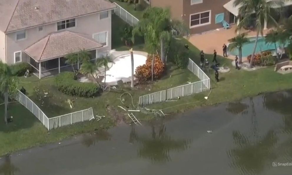 Rơi máy bay chở hàng cứu trợ sau bão ở Mỹ, người trên khoang đều thiệt mạng