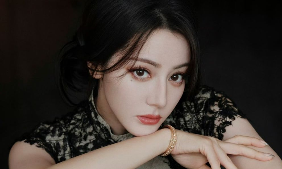 Chỉ có phép màu mới cứu nổi Địch Lệ Nhiệt Ba 