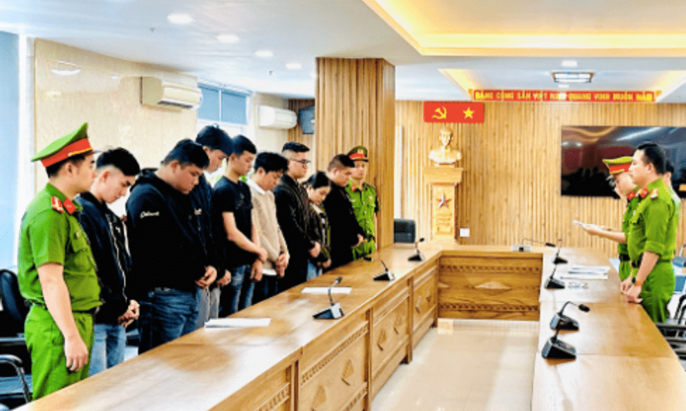 Phá mạng lưới rửa tiền 67.000 tỷ đồng liên quan tội phạm Campuchia, thu giữ 1.000 tài khoản “ma”