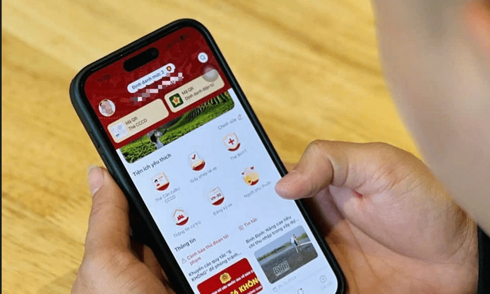 Hướng dẫn chi tiết cách đăng ký tạm trú trên VNeID để tránh bị phạt tiền từ 15/12