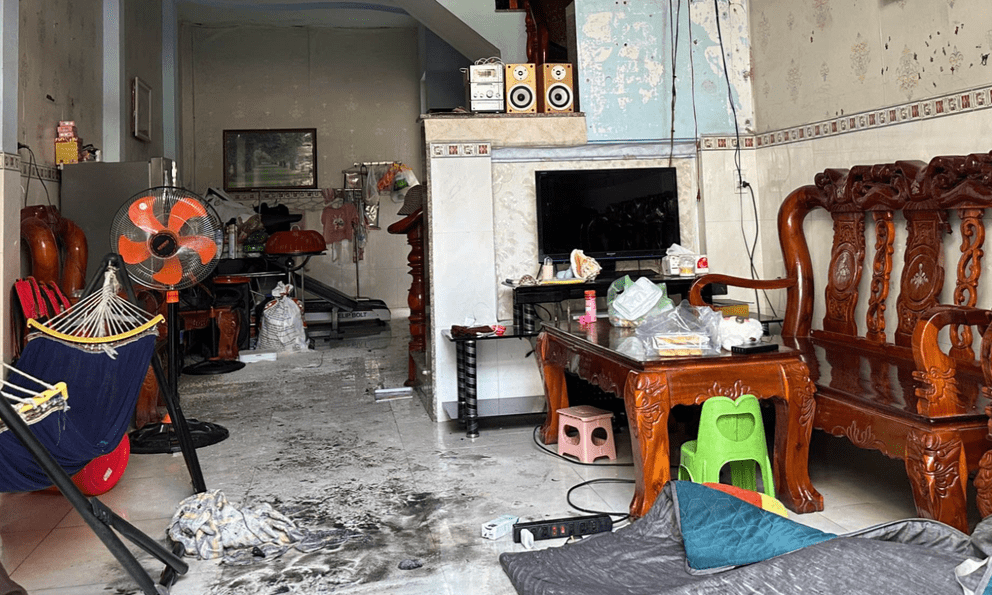 Cháy nhà ở TP.HCM khiến bé gái 8 tuổi tử vong, 3 người bị thương 