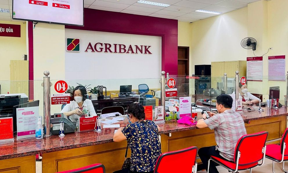 3 trường hợp bị ngân hàng Vietcombank, VietinBank, Agribank,... ngưng toàn bộ giao dịch từ 1/1/2026