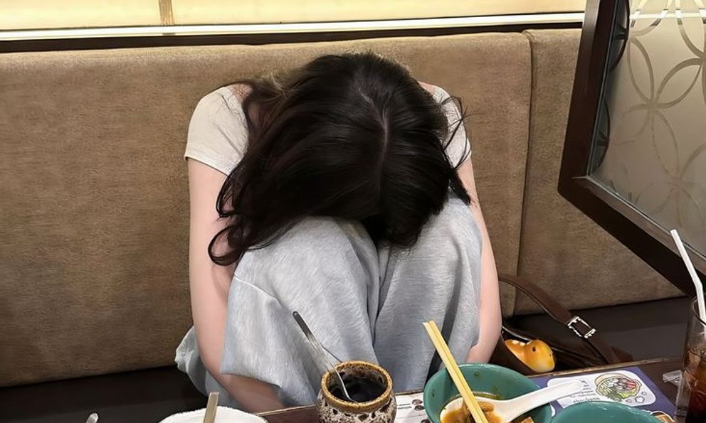 Những thay đổi sớm nhất khi mắc ung thư đại trực tràng là gì? Nhiều người 