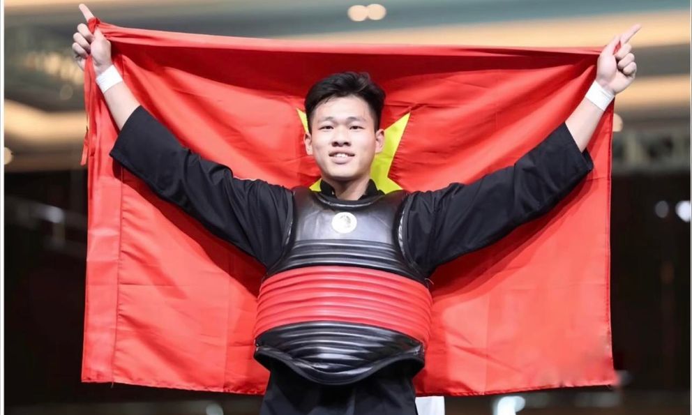 VĐV Việt Nam thắng đẹp võ sĩ Thái Lan, giành HCV SEA Games