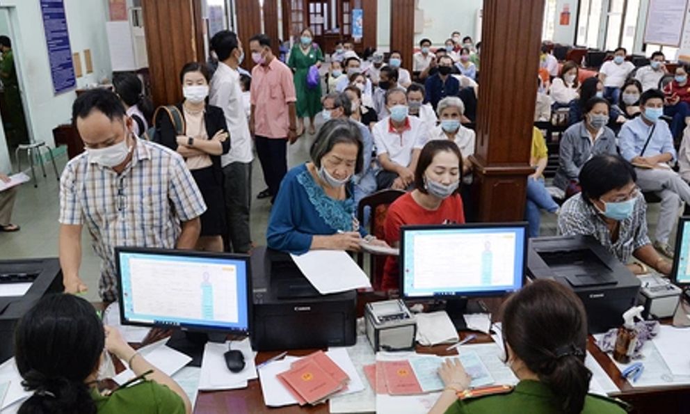 Từ 2026, người sinh 3 năm sau đây cần đổi thẻ căn cước công dân để tránh bị phạt tiền