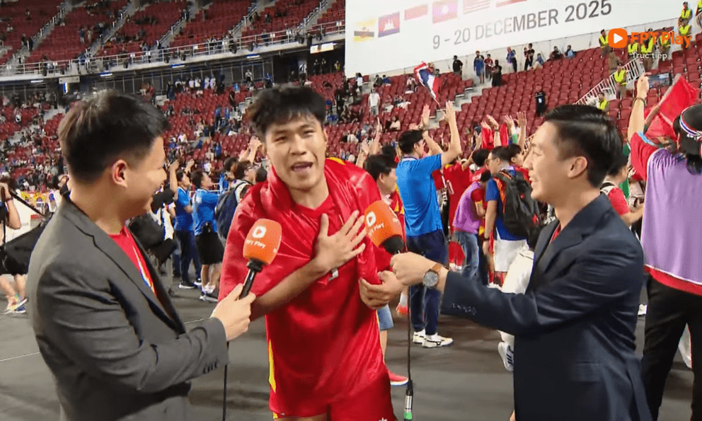 Điều gì đã diễn ra trong phòng thay đồ của Việt Nam sau khi bị thua 2 bàn? 