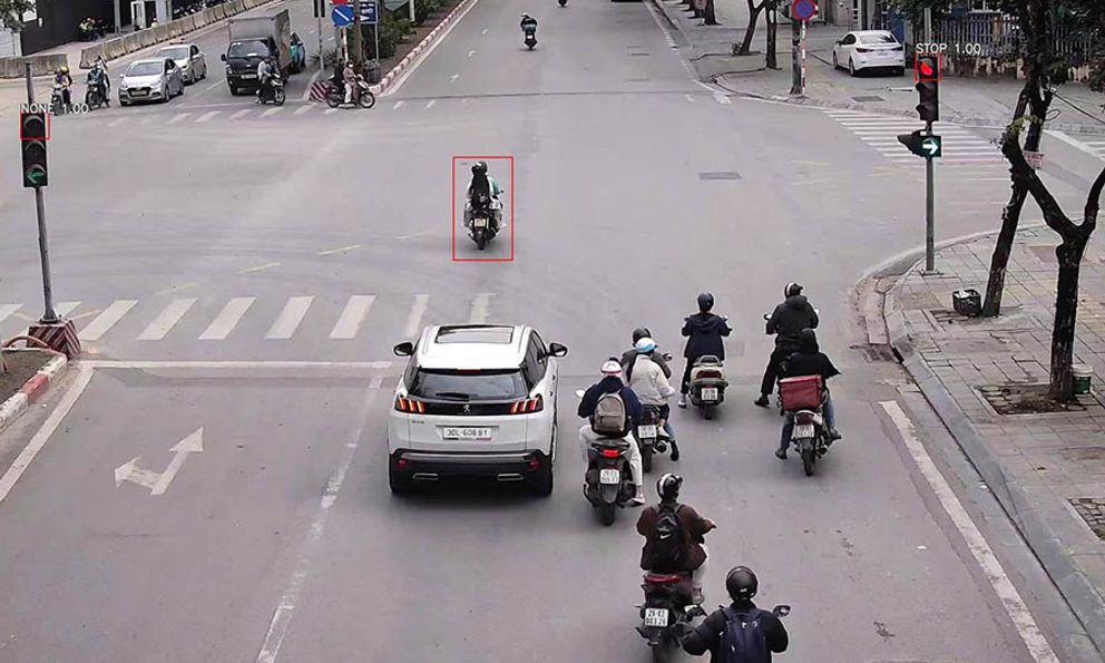 70 chủ xe máy vượt đèn đỏ có biển số sau nhanh chóng nộp phạt nguội theo Nghị định 168