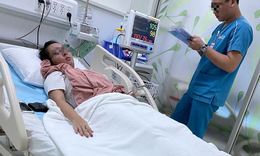 Nữ kế toán 27 tuổi mắc ung thư dạ dày, “thủ phạm” là 3 món quen thuộc nhà nào cũng từng để trong tủ lạnh