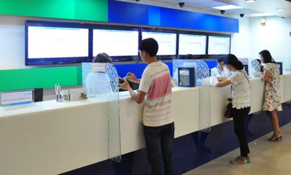 Thu phí 150.000 đồng/tháng với người dùng tài khoản ngân hàng sau