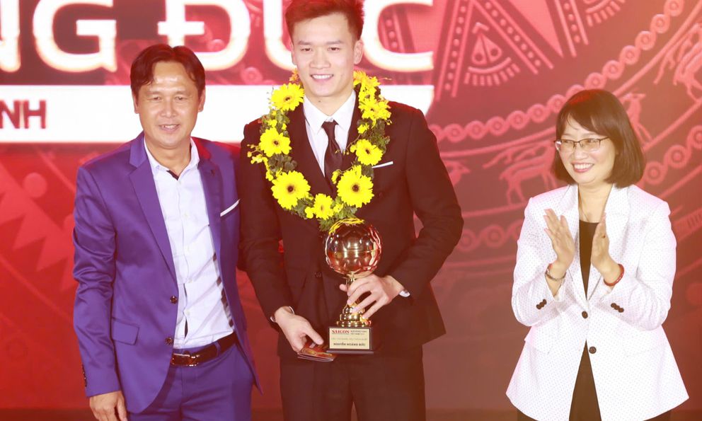 Hoàng Đức giành 