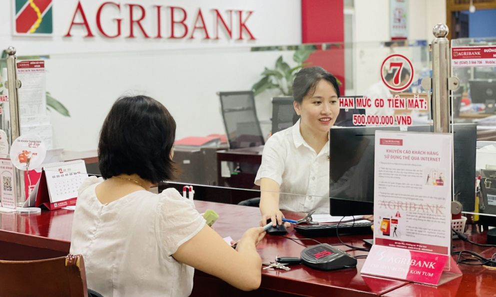 Từ hôm nay, Agribank, Vietcombank, VietinBank,… tạm ngừng toàn bộ giao dịch rút/chuyển tiền đối với trường hợp sau