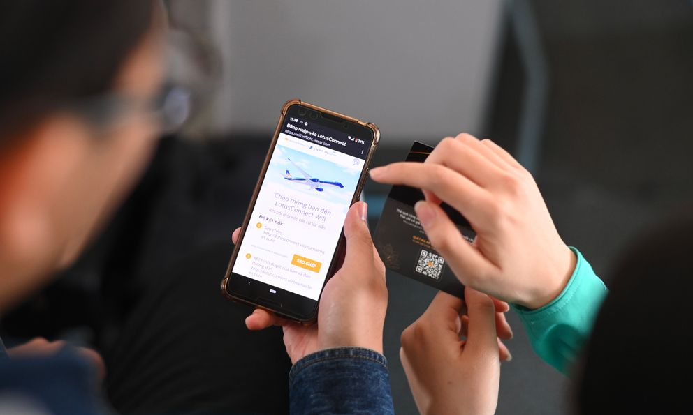 Chính thức: Vietnam Airlines đã có Internet trên máy bay, cách kết nối như thế nào?