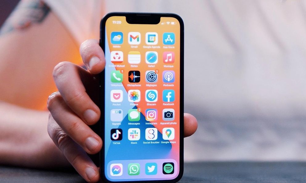 Công an Hà Nội phát cảnh báo khẩn: Người dùng iPhone cần làm điều này ngay lập tức
