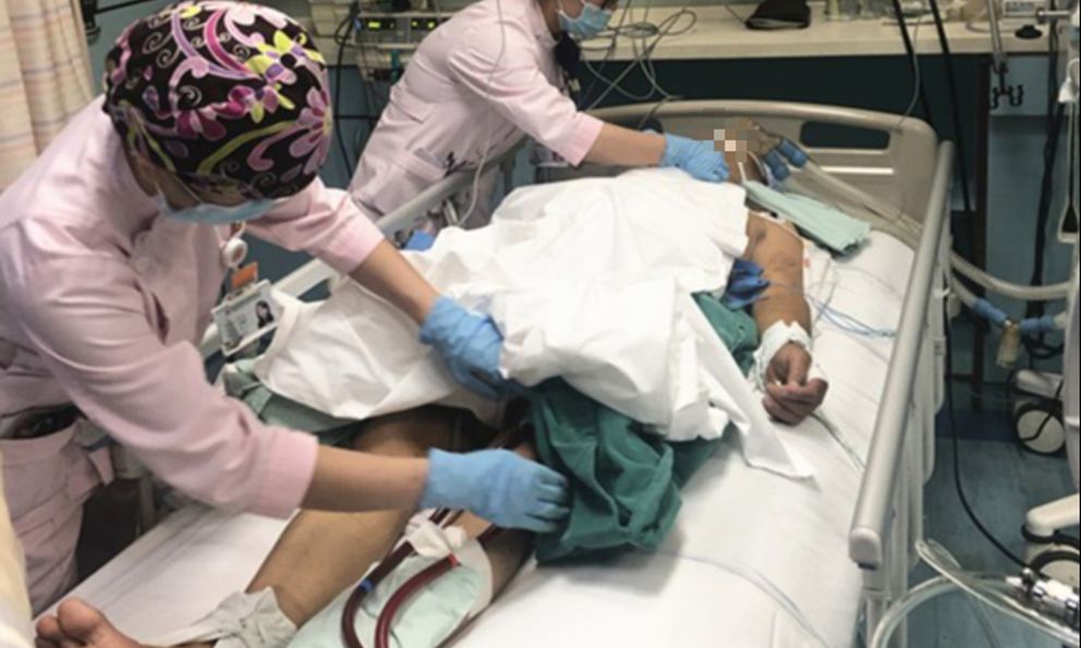 Ngã quỵ trong tiệc công ty cuối năm, người đàn ông trở thành người thực vật vì coi thường 1 thứ