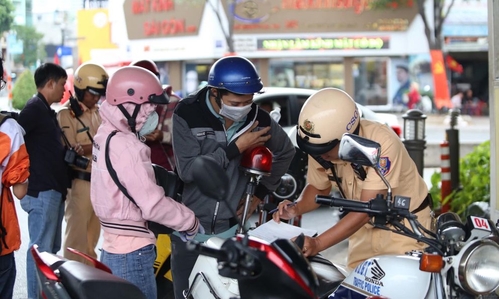 6 lỗi vi phạm bắt đầu bị xử phạt từ 1/3, người tham gia giao thông lưu ý