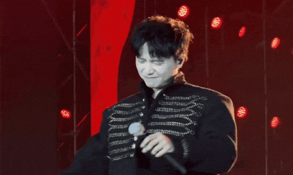 Nhạc sĩ đắt show nhất Việt Nam từng phải “rải CV xin việc” chật vật, đổi đời nhờ Tóc Tiên “chốt đơn”