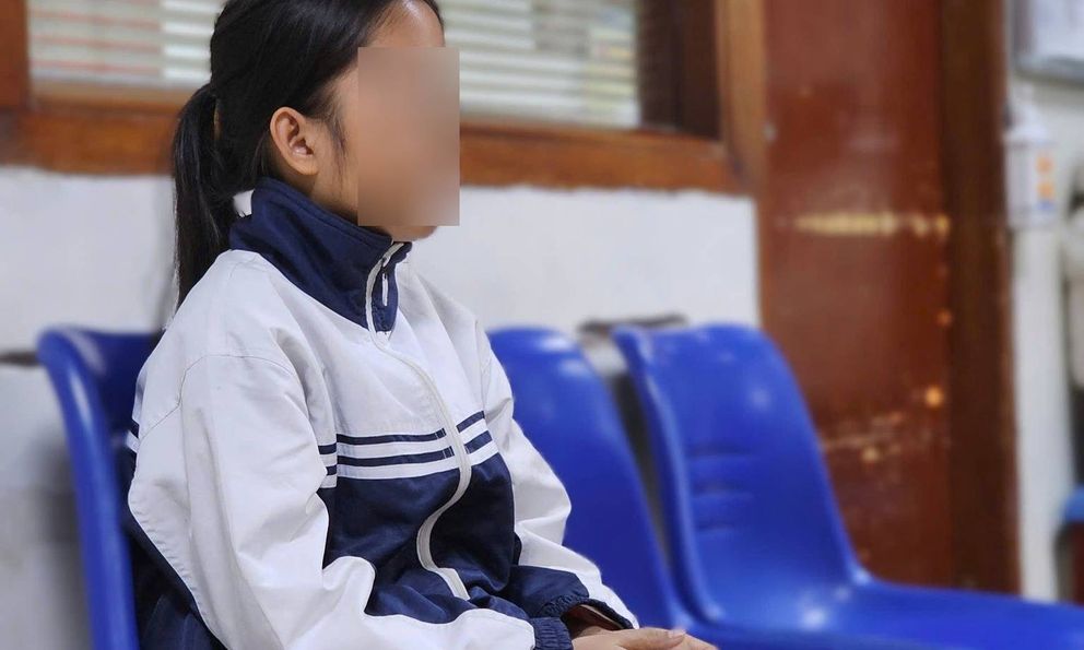 3 giờ sáng rời Tuyên Quang xuống Hà Nội, cô bé tuổi trăng rằm khiến nhiều người nghẹn lòng: 