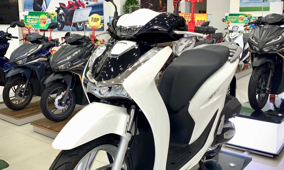 Giá xe máy Honda SH125i mới nhất Tết Bính Ngọ 2026
