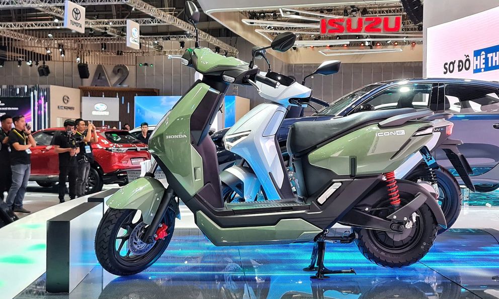 Xe máy điện Honda giảm giá kỷ lục 10 triệu đồng