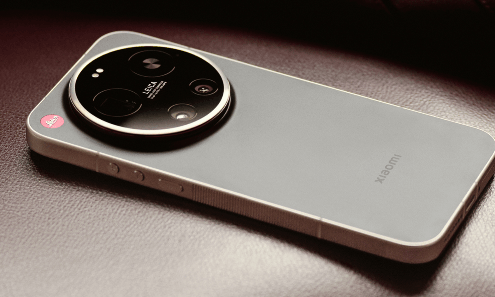 Điện thoại Leica Leitzphone ra mắt tại Việt Nam, có gì hot mà giá 50 triệu đồng? 