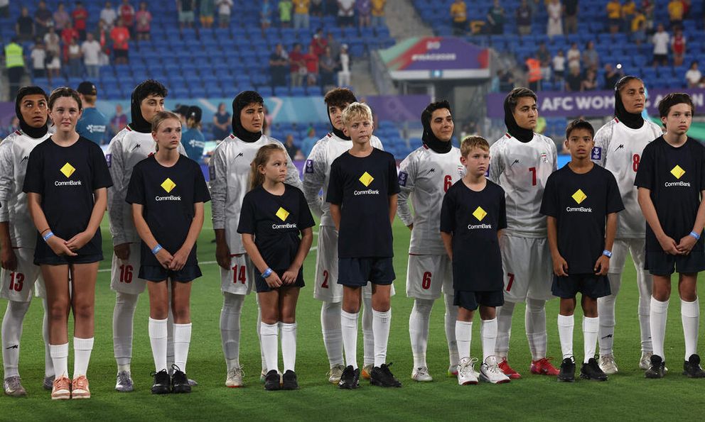 Vì sao đội tuyển nữ Iran từ chối hát quốc ca ở Asian Cup nữ 2026?